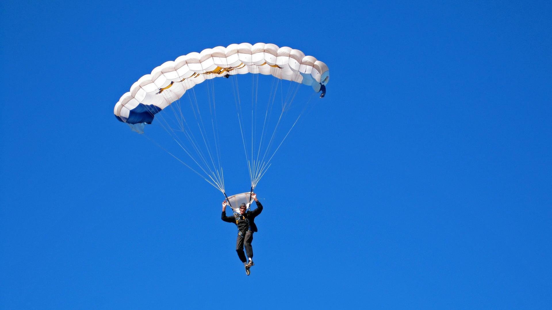 WRC挑战极限：澳大利亚沙漠拉力激烈角逐，澳大利亚西部沙漠